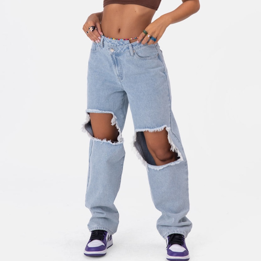 Slim Wrap-Waist Ripped Jeans | BOYFRIEND